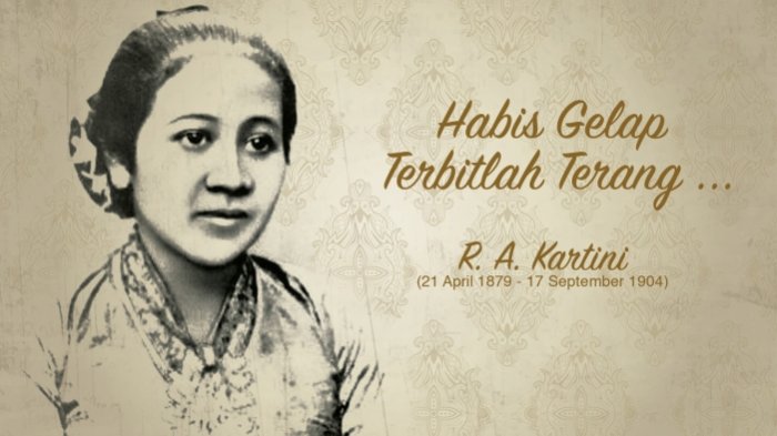 Kartini Day, Lomba Fashion Show Kartini Kekinian di Hotel Amaroossa