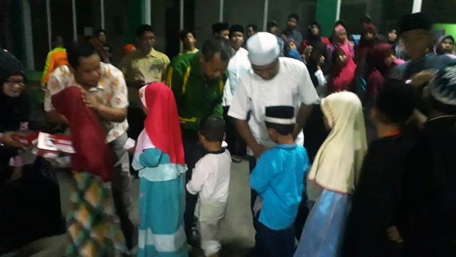 UPT Pengolahan Persampahan Wilayah IV Santuni Yatim Piatu