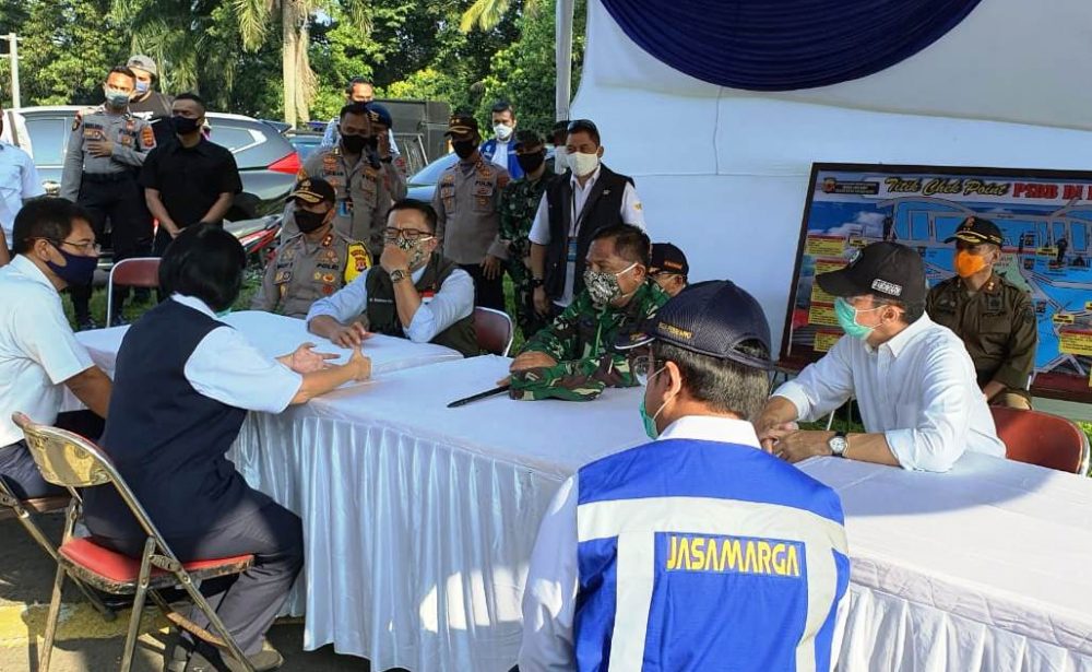 Pemberlakuan PSBB, Jasa Marga Berikan Imbauan Penggunaan Masker