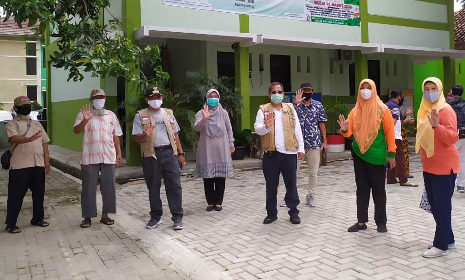 Zona Merah, Kelurahan Pengasinan Bentuk Tim Monitoring PSBB.ok