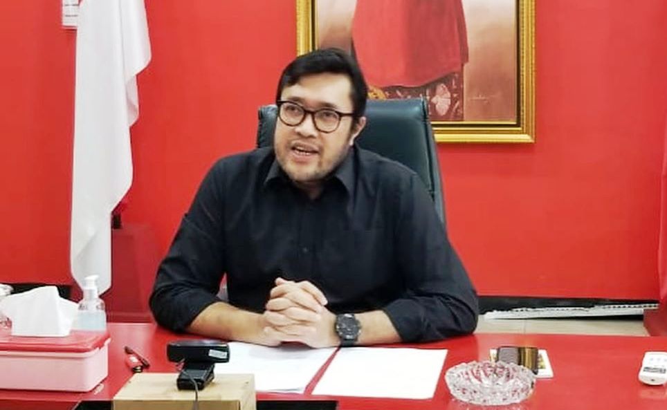 Ketua DPD PDI Perjuangan Jawa Barat, Anggota DPR RI Fraksi PDI Perjuangan Ono Surono