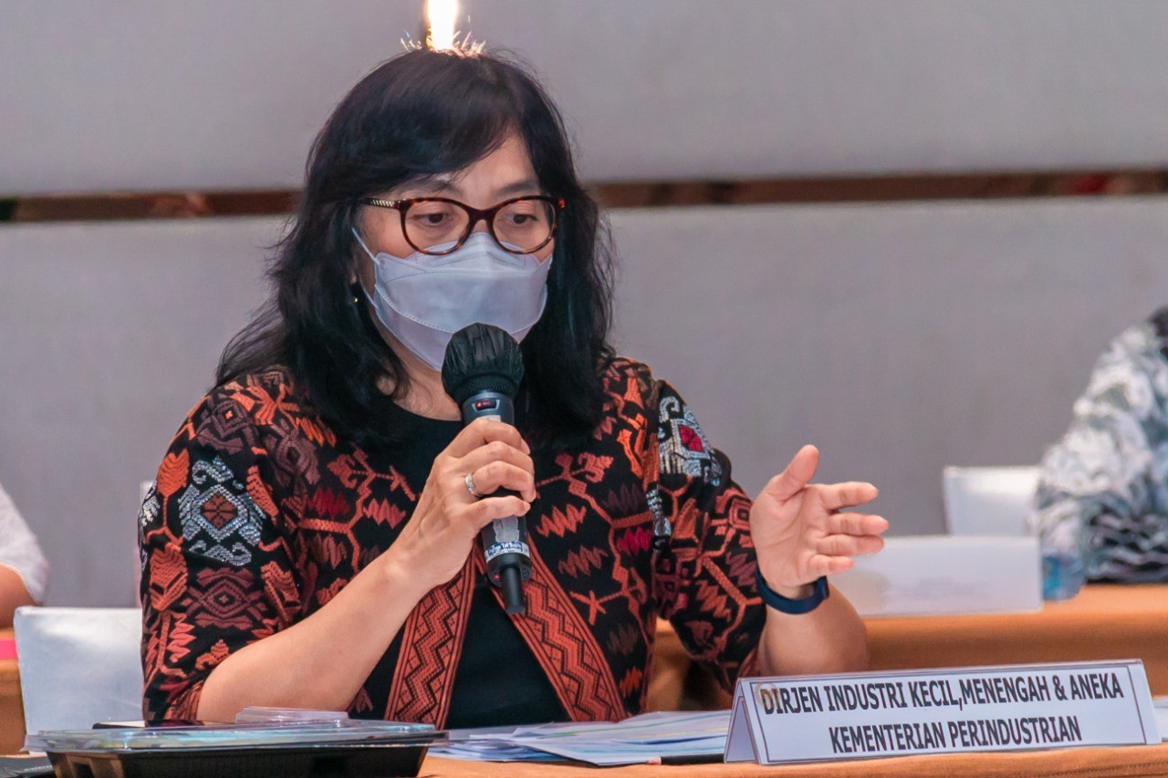 Direktur Jenderal IKMA Kemenperin (Industri Kecil, Menengah, dan Aneka Kementerian Perindustrian) Gati Wibawaningsih