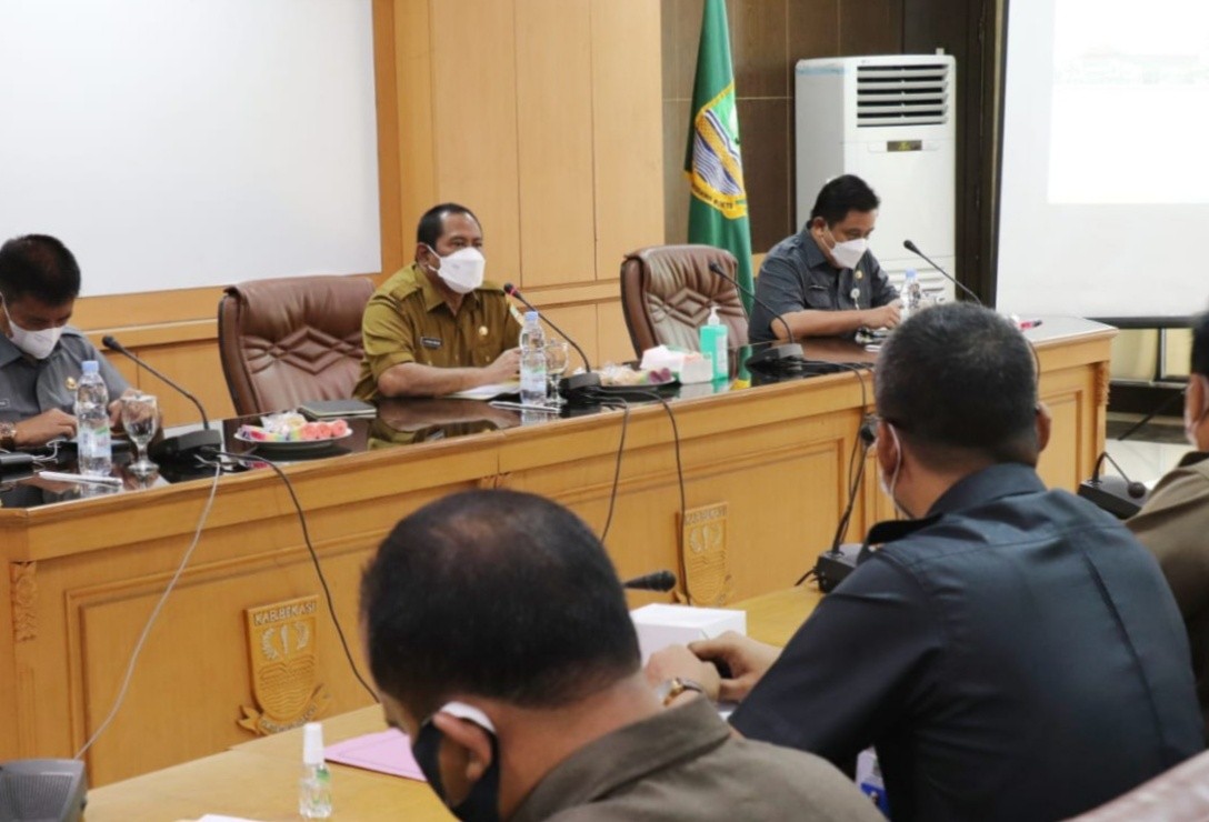 Hadapi Musim Hujan, Plt Bupati Minta Camat Aktif Antisipasi Banjir