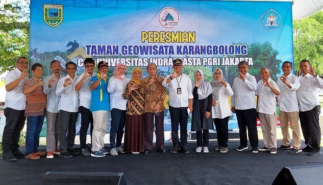 atman geowisata karangbolong