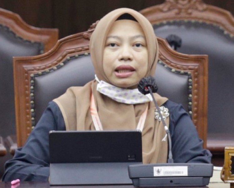 Anggota Dewan Pembina Perludem Titi Anggraini