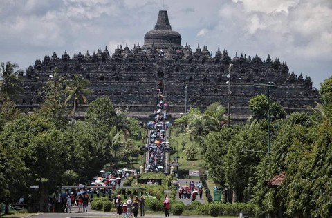 Desember Standar Operasional Prosedur atau SOP Wisata ke Candi Borobudur akan diuji coba