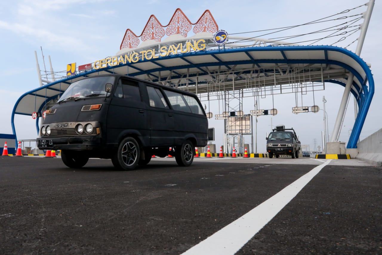 Potret Gerbang Tol Semarang-Demak seksi II (Sayung-Kadilangu)