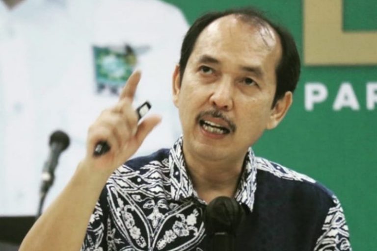 Wakil Ketua Komisi II DPR RI Fraksi PKB Yanuar Prihatin