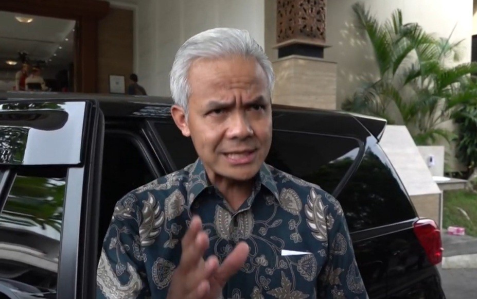 Gubernur Jawa Tengah Ganjar Pranowo mengingatkan warga agar mengontrol diri usai PPKM dicabut oleh pemerintah pusat, Jumat (30/12/2022).