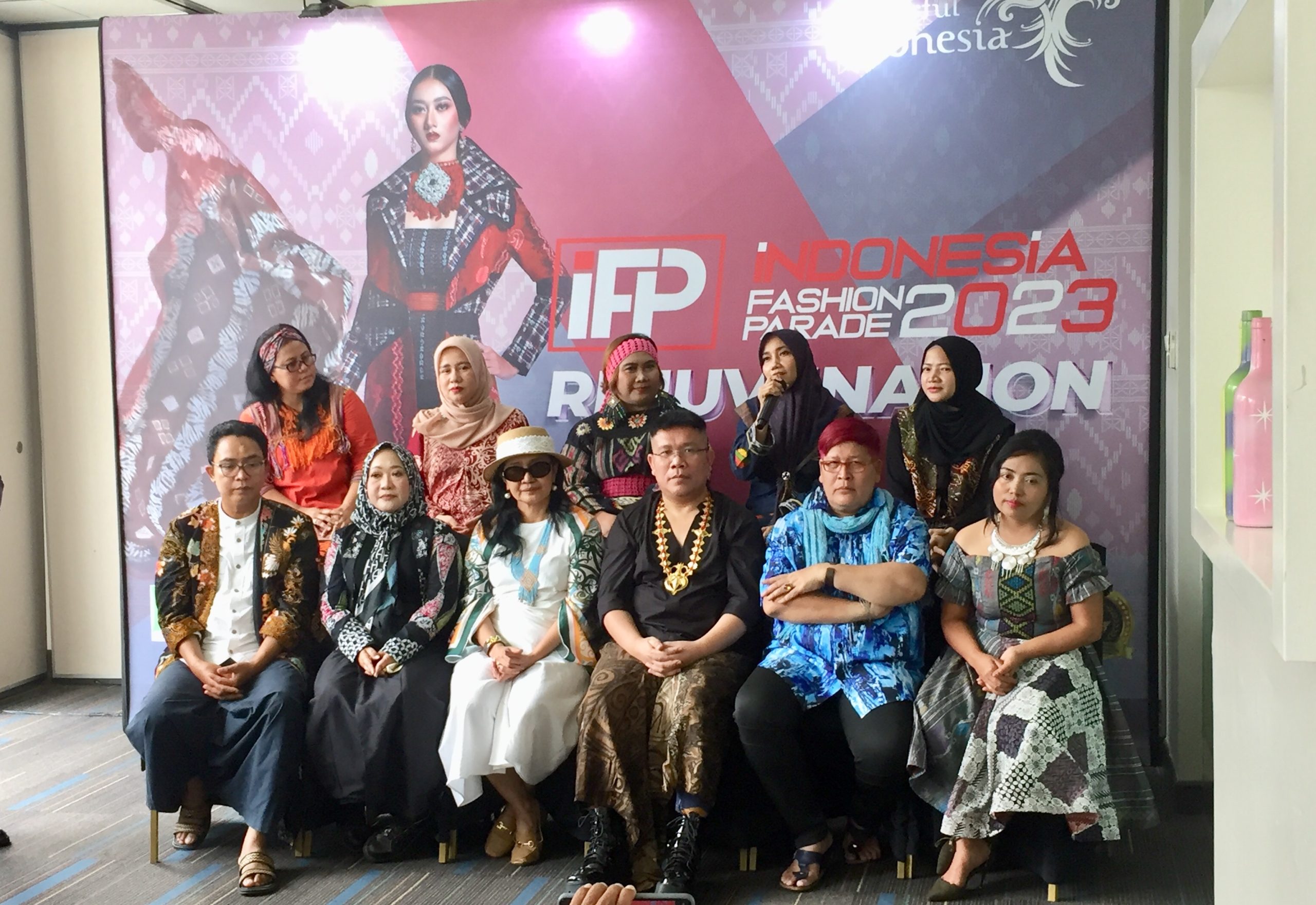 Indonesia Fashion Parade (IFP) akan digelar pada Juni 2023 mendatang, tema yang diangkat kali ini ialah Rejuvenation. (Dok. Sp)