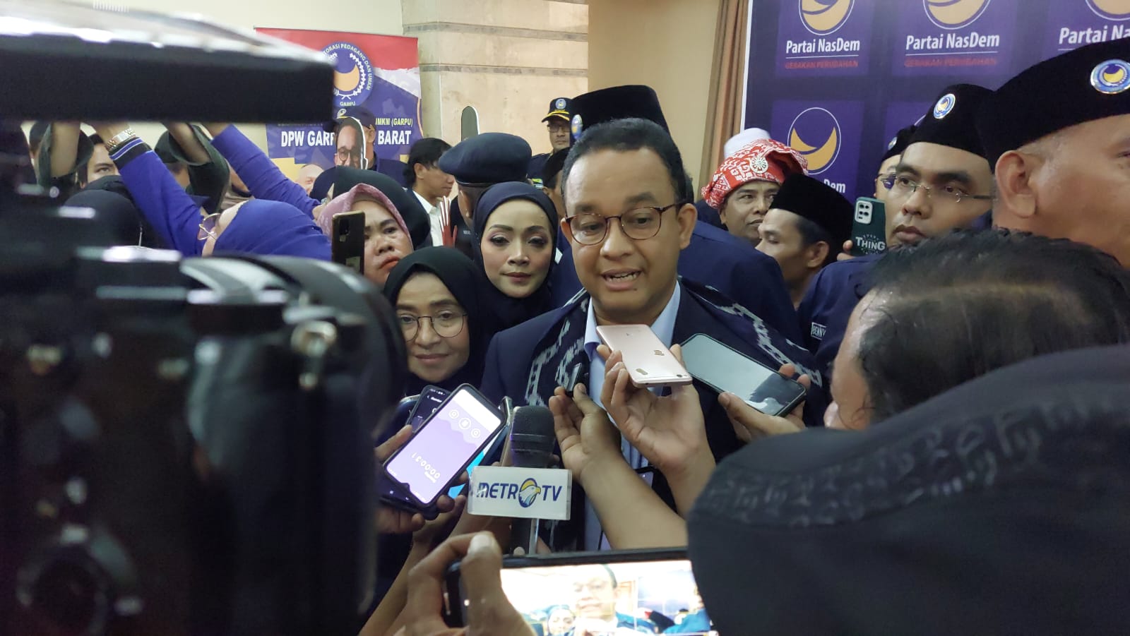 Potret Anies Baswedan usai melakukan orasi kebangsaan di Hotel Horison, Bekasi, Jawa Barat, Senin (20/3/2023).