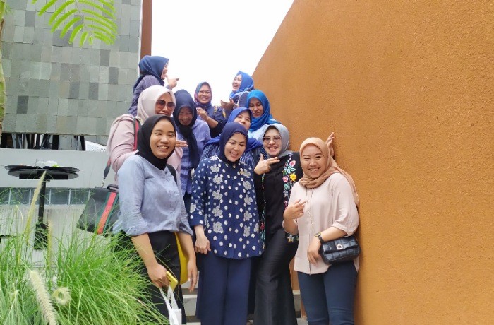Intan Fauzi di Kota Bekasi, BUMN, SIG