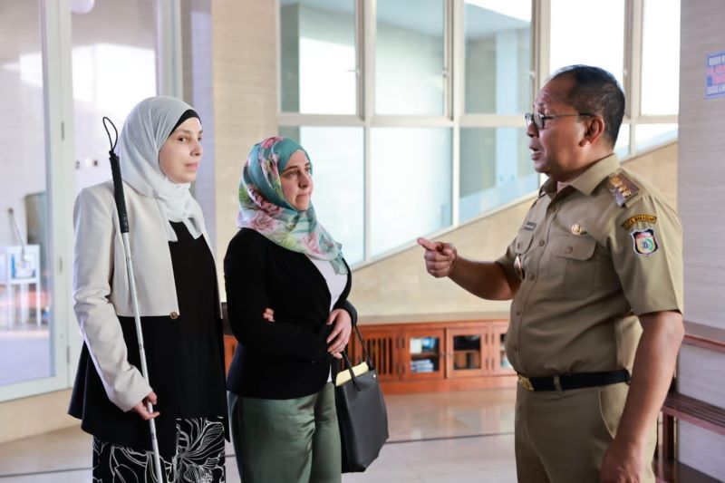 Makassar Dipuji sebagai Kota Inklusif oleh Penasihat Khusus Hak-hak Disabilitas Internasional AS
