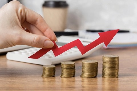Target investasi di Jabar tahun 2025 sebesar Rp270 triliun, itu semua untuk mendorong pertumbuhan ekonomi hingga 5,6 persen.