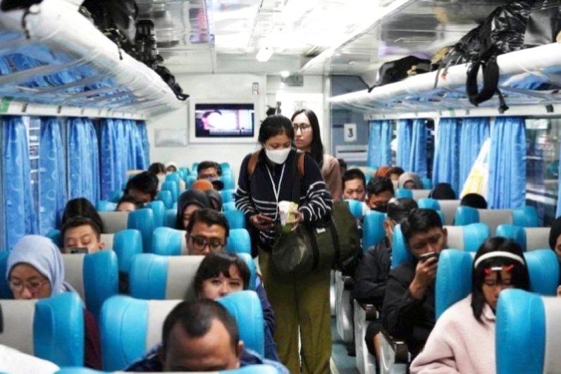 KAI memberikan diskon 30 persen tiket kereta, dari Juni hingga Juli 2025 untuk 3,4 juta kursi.