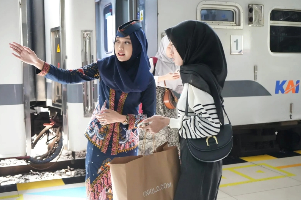 Diskon tiket kereta api 30 persen masih berlaku sampai akhir bulan Juli 2025, yuk segera pesan sebelum kehabisan.