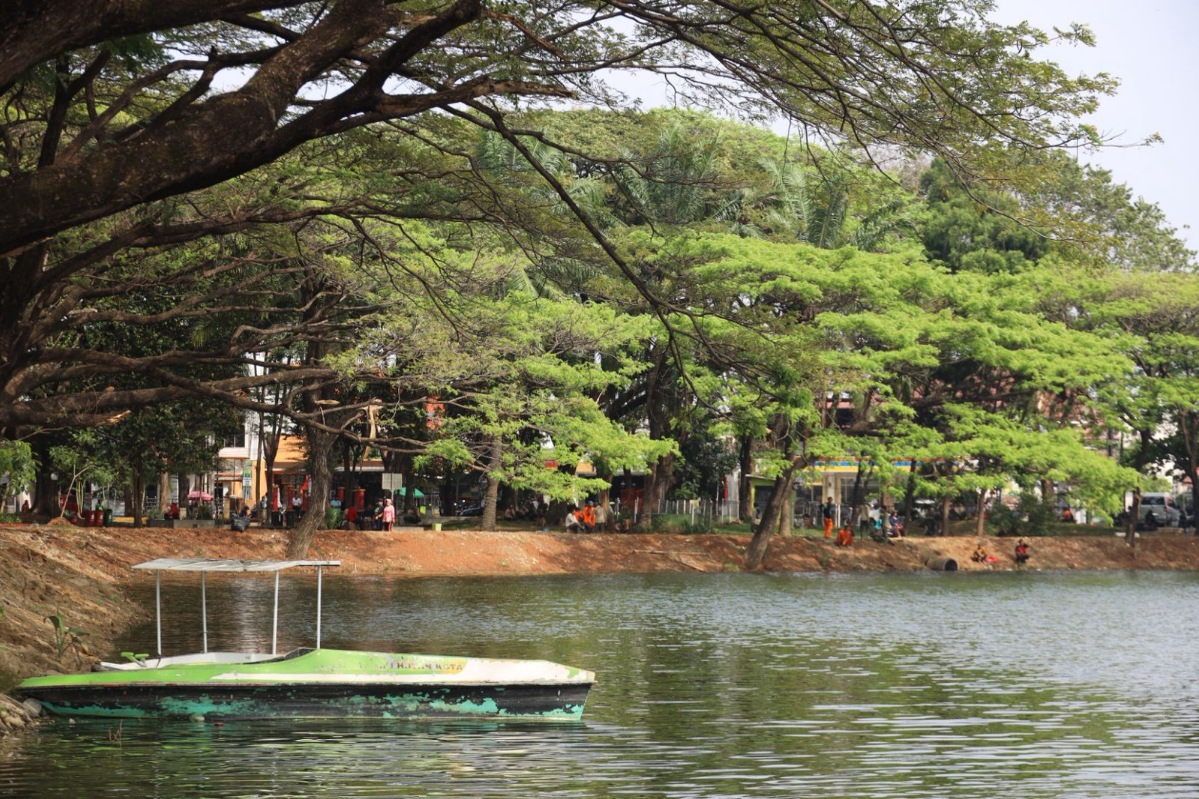 Dermaga Danau Duta Harapan, destinasi wisata baru di Bekasi.