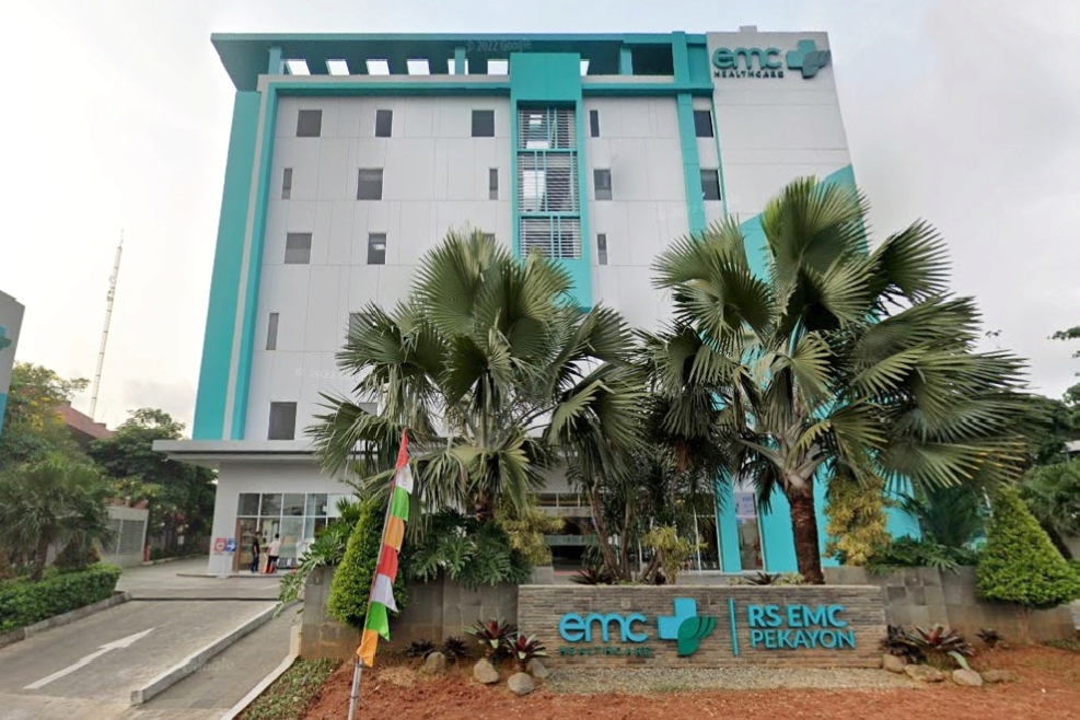 Direktur RS EMC Pekayon, Deddy Nugroho akhirnya menjawab soal adanya pasien yang dipulangkan dalam kondisi lemah dan belum sembuh. Menurutnya, semua sudah sesuai prosedur.