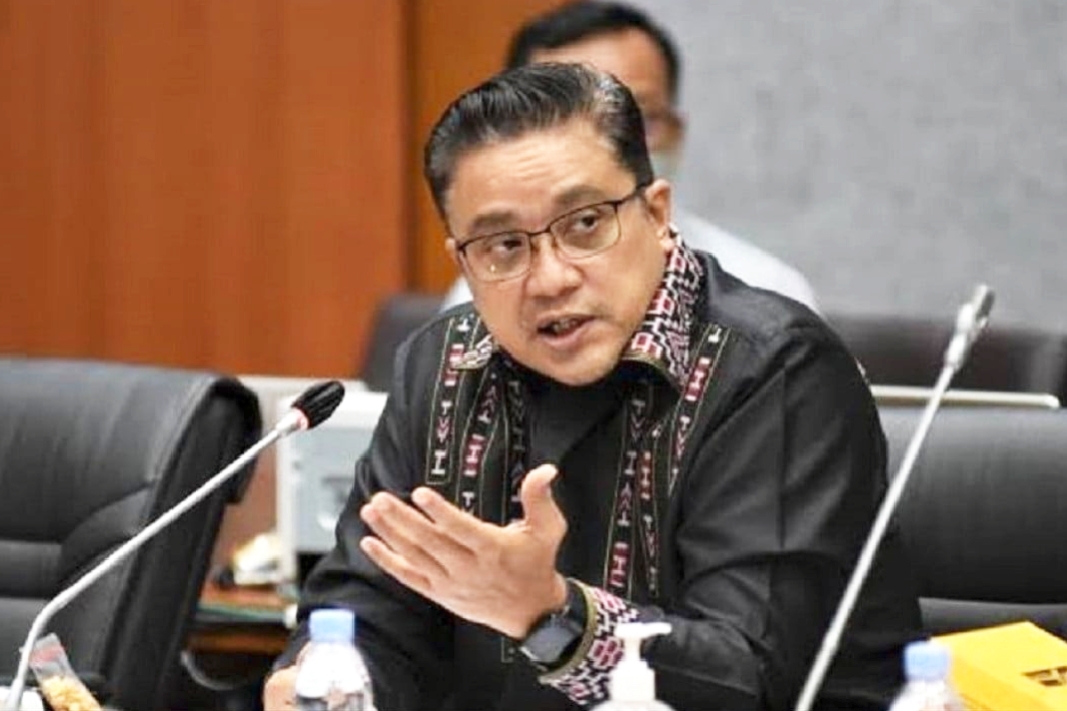 Wakil Ketua Komisi II DPR RI, Dede Yusuf Macan Effendi akan memanggil KPU soal penggunaan jet pribadi setelah masa reses berakhir.