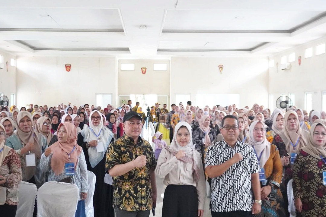 Program makan bergizi gratis (MBG) kembali disosialisasikan DPR dan BGN di Bekasi, untuk memastikan anak-anak tumbuh sehat, cerdas dan kuat.