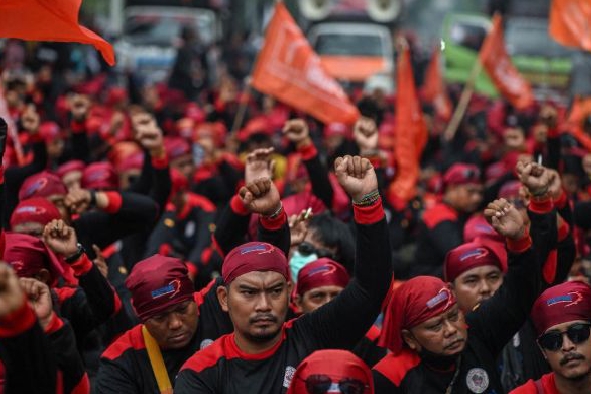 Ribuan personel dikerahkan amankan aksi buruh di Jakarta hari ini, Rabu (28/1/2026).