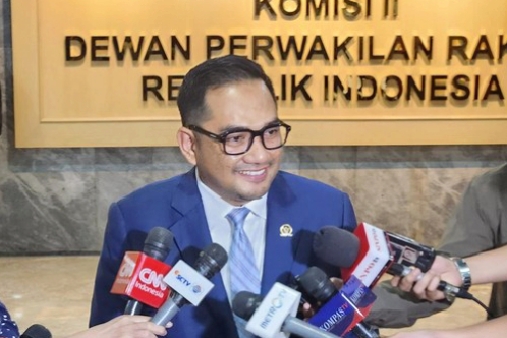 Ketua Komisi II DPR RI Rifqinizamy Karsayuda bicara soal revisi UU Pemilu, tegaskan tak ada pembahasan Pilpres dipilih MPR.