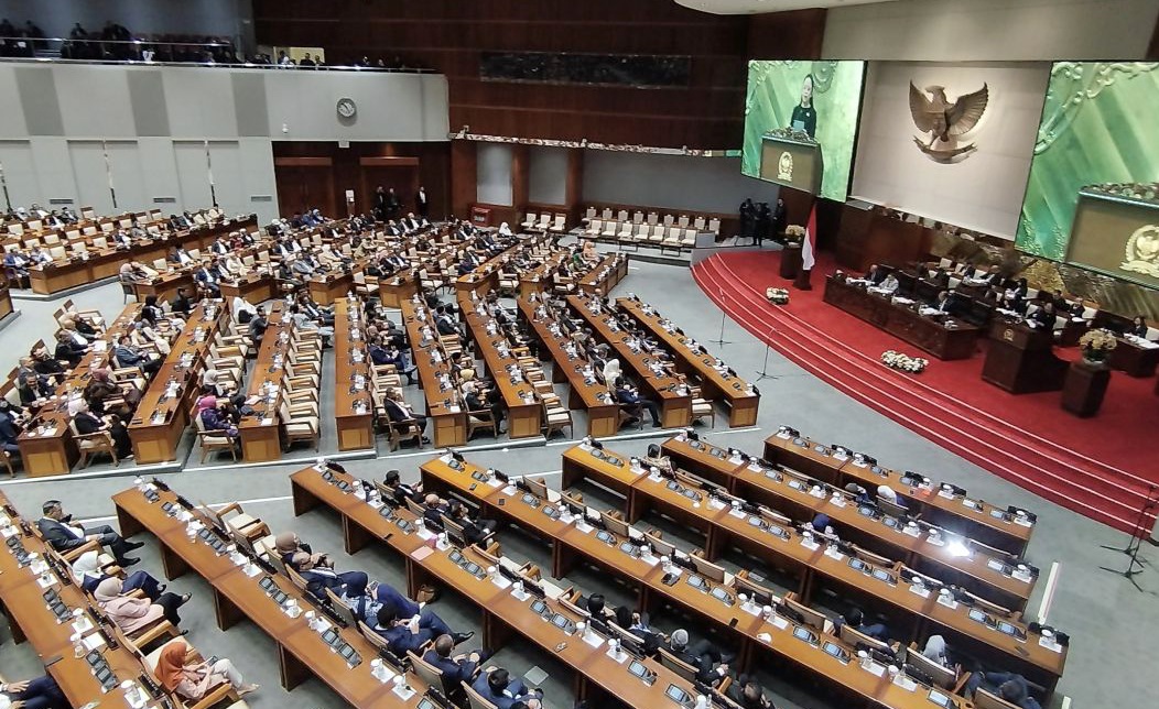 Rapat paripurna DPR tetapkan Sari Yuliati jadi Wakil Ketua DPR gantikan Adies Kadir, jadi Hakim MK gantikan Arief Hidayat, Selasa (27/1/2026).