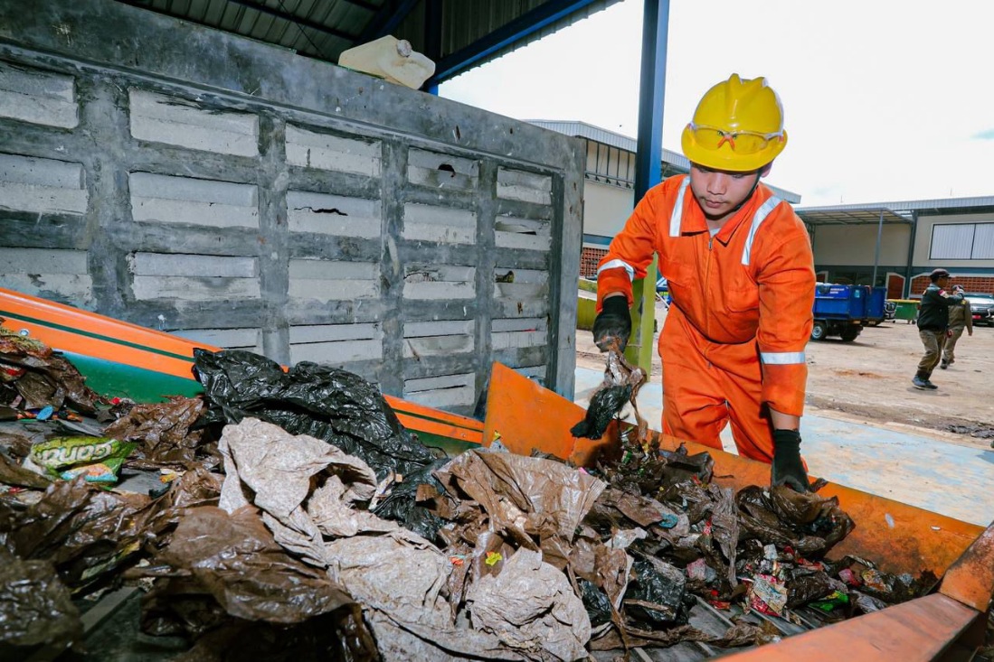 Anggaran sebesar Rp 348 miliar di Kota Bandung tahun 2026 ini khusus untuk tangani pengelolaan sampah.