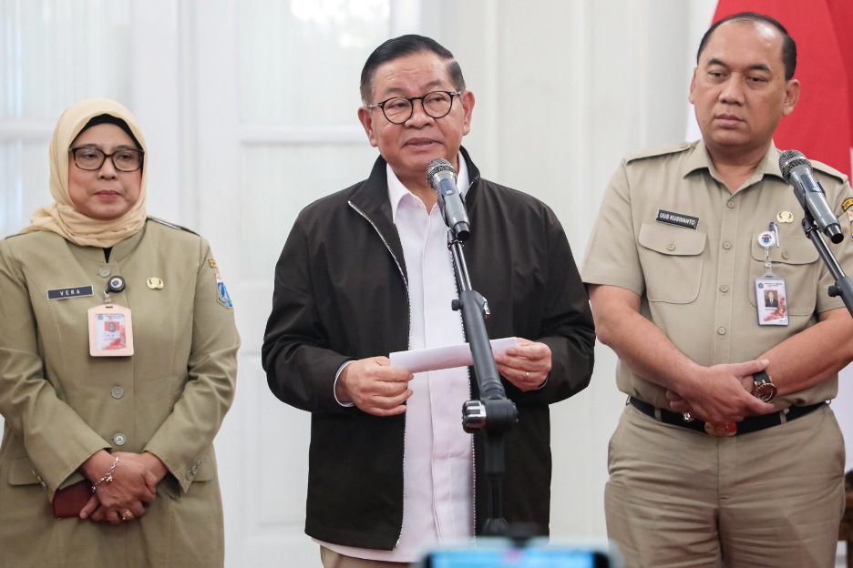 Pramono hentikan izin baru lapangan Padel di perumahan, operasional dibatasi hingga pukul 20.00 WIB.