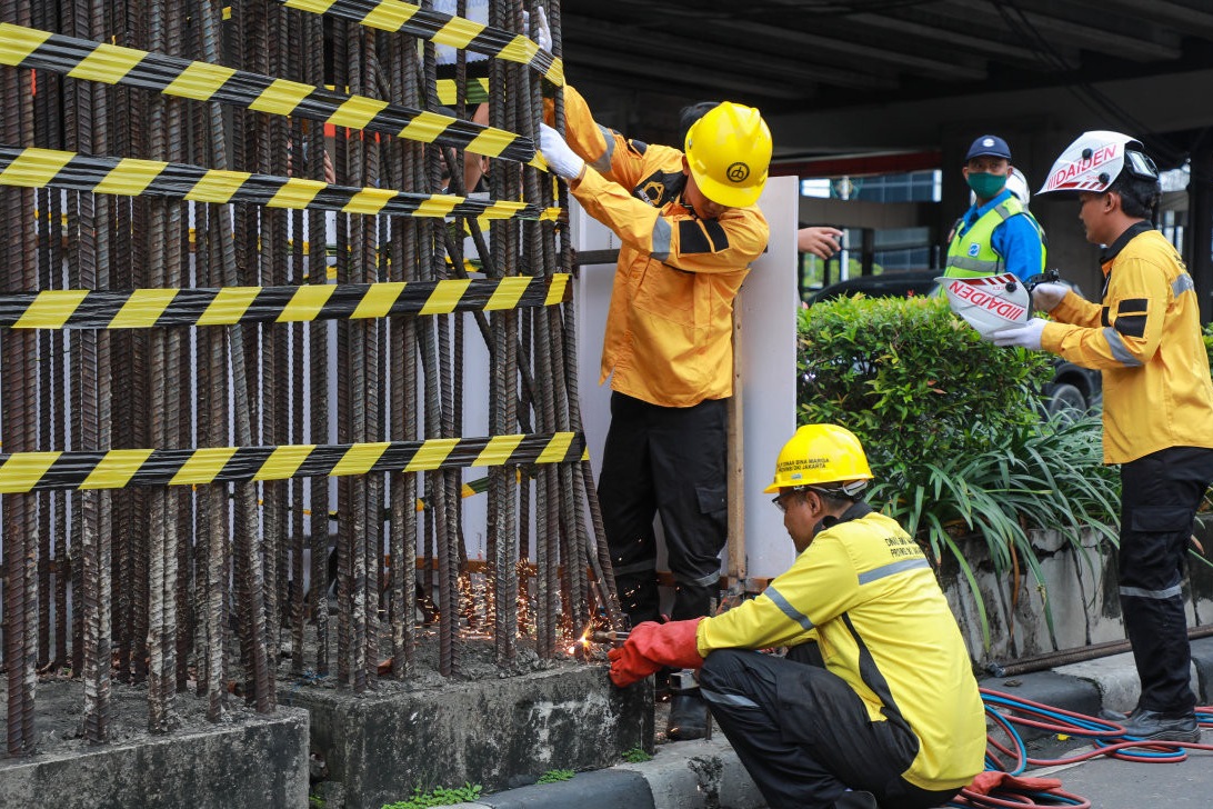 Usai cek langsung ke lapangan, Pramono minta percepat pembongkaran tiang monorel, Jumat (6/2/2026).