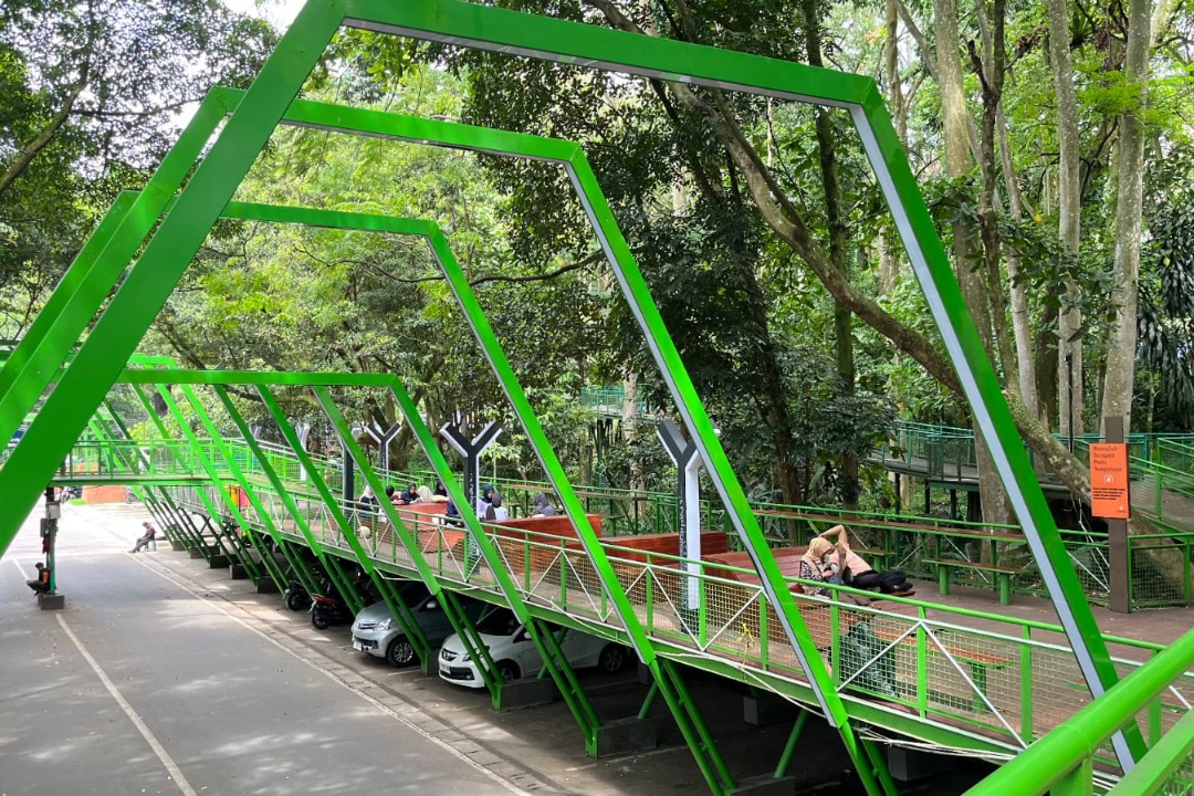 Hutan Kota Babakan Siliwangi dipoles, kini lebih nyaman dan ramai pengunjung.