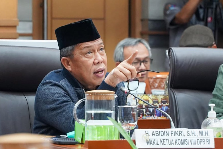 Wakil Ketua Komisi VIII DPR RI, Abidin Fikri angkat suara soal konflik di Timur Tengah, minta pemerintah segera melindungi dan memulangkan jemaah umrah terdampak.