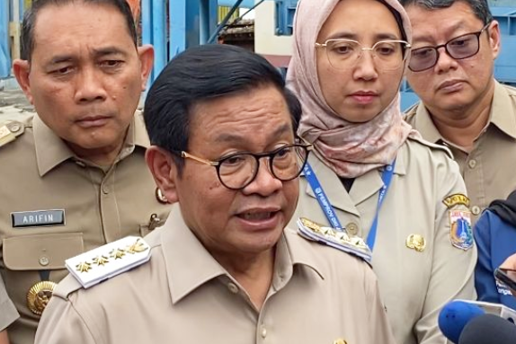 Pramono berencana mengusulkan pembangunan 3 PLTSa di sejumlah lokasi, targetkan olah hingga 7.000 ton Sampah per hari.