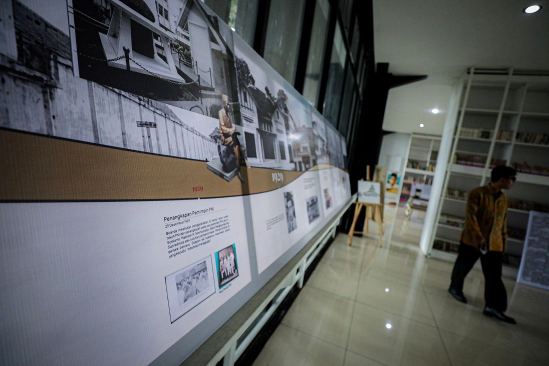 Pameran Bandung Milestone yang hadirkan arsip berbasis AI.