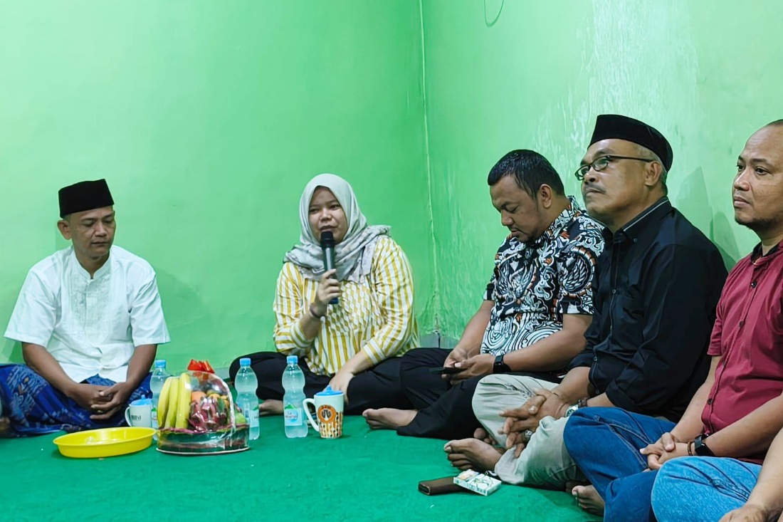 Ketua DPRD Lebak Juwita Wulandari saat hadir dalam Halalbihalal warga Green Jatimulya Residence (GJR), Desa Jatimulya, Kecamatan Rangkasbitung, Kabupaten Lebak, Minggu (5/4/2026).