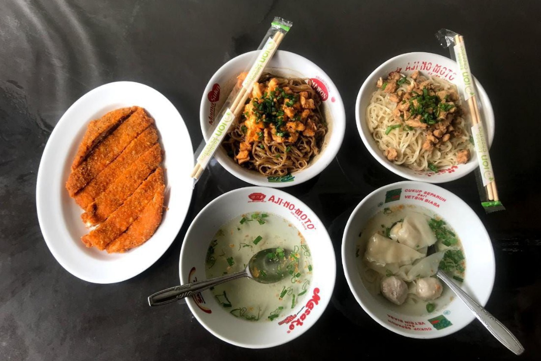 Libur panjang di Bandung? ini 5 Bakmi hits dengan cita rasa unik yang wajib dicoba.