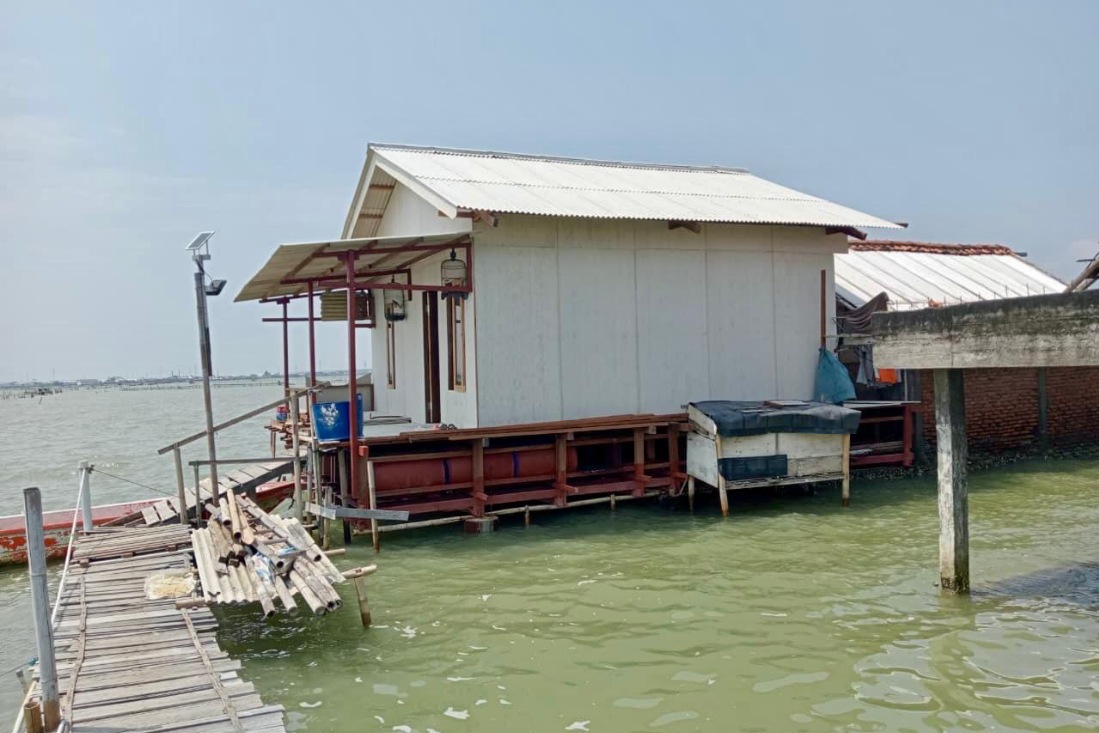 Rumah apung warga terdampak Rob di Demak, dipercepat pembangunannya oleh Pemprov Jateng.