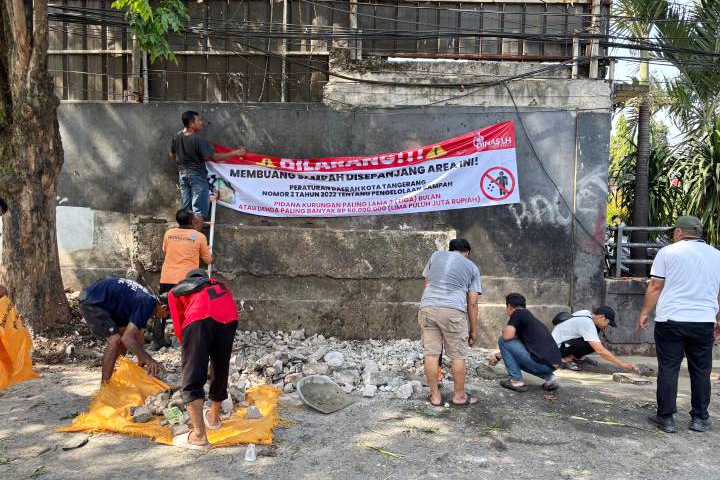 Pemkot Tangerang tertibkan TPS liar di Pinang, akan dialihfungsikan jadi depo transit.