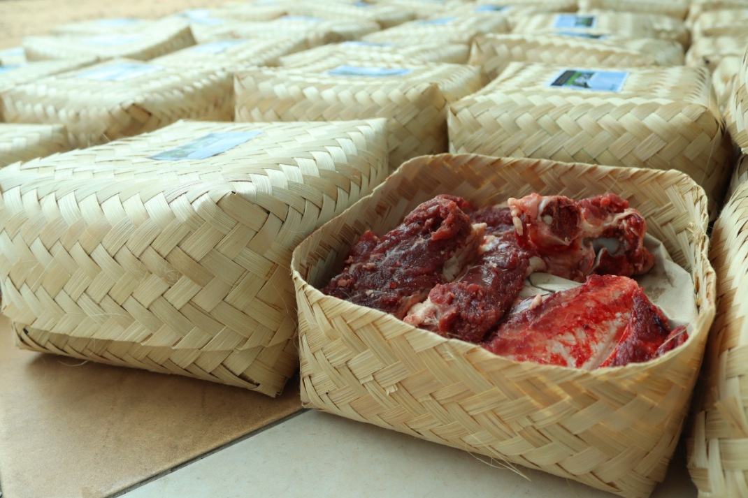 Jelang Iduladha 2026, DLH Kota Tangerang ajak warga bagikan daging kurban dengan gunakan kemasan ramah lingkungan.