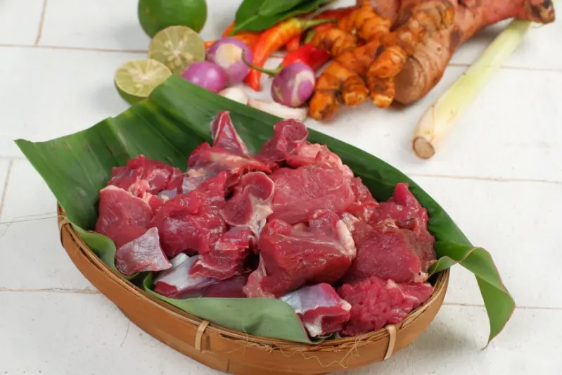Cara mengolah daging kurban agar empuk dan tidak prengus saat dinikmati.
