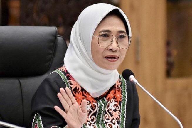 Ketua Komisi X DPR RI, Hetifah Sjaifudian angkat suara soal wacana pemerintah yang ingin menutup Prodi, sebut kampus bukan sekadar pabrik tenaga kerja.