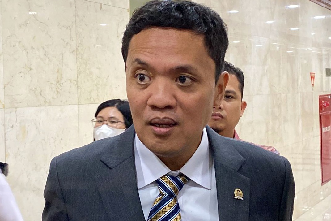 Politisi Gerindra yang juga Ketua Komisi III DPR RI, Habiburokhman angkat suara soal bantuan sapi kurban Presiden Prabowo yang menggunakan APBN, sebut sah secara hukum.