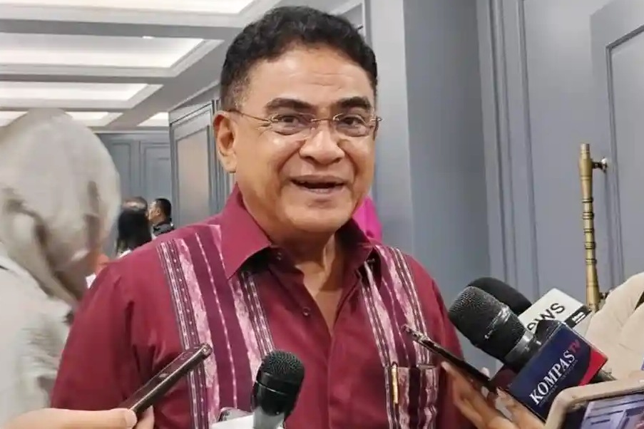 Ketua DPP PDIP Andreas Hugo Pareira angkat suara, respons Prabowo apresiasi PDIP di luar pemerintahan hingga pilu dikritik keras.