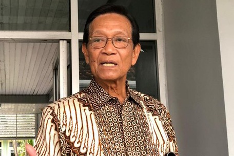 Sri Sultan Hamengkubuwono X tegaskan investasi yang masuk ke DIY harus utamakan lingkungan.