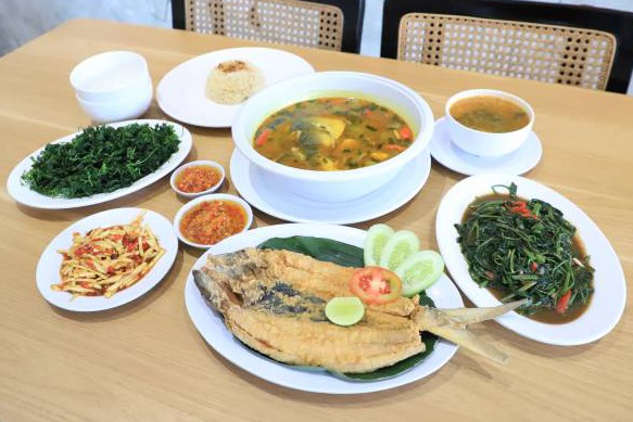 Salah satu menu baru di Liben Cafe yang hadirkan bandeng pindang tanpa duri, paling enak dinikmati bersama keluarga.