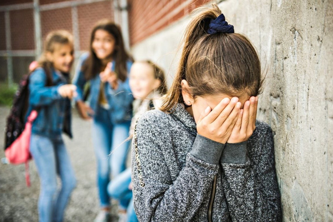 Gerindra DPRD Kota Bekasi soroti maraknya bullying di sekolah, minta Dinas Pendidikan bertindak tegas, tanpa harus ditutup-tutupi.
