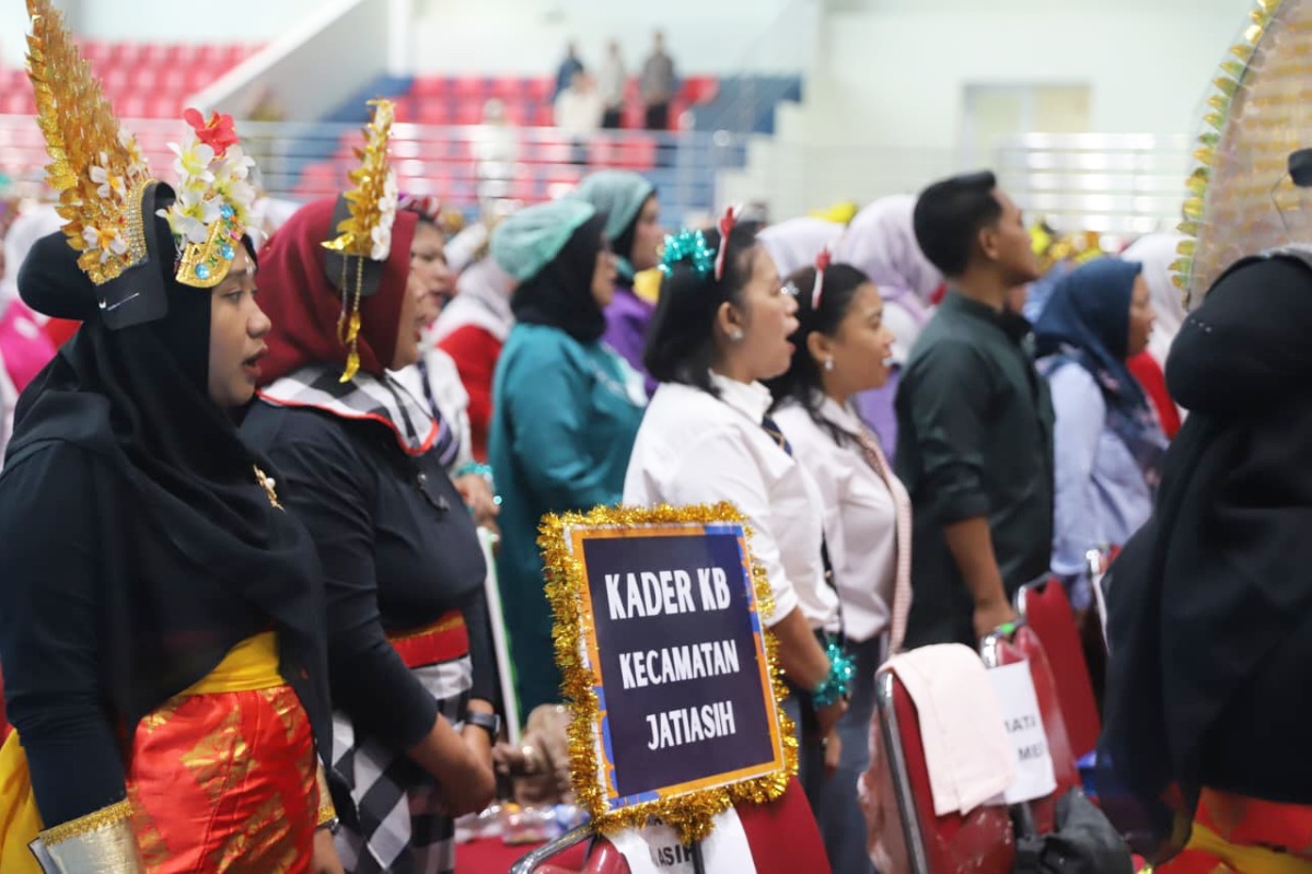 Wali Kota Tri Adhianto ajak kader KB jadi garda terdepan wujudkan zero new stunting di Kota Bekasi.