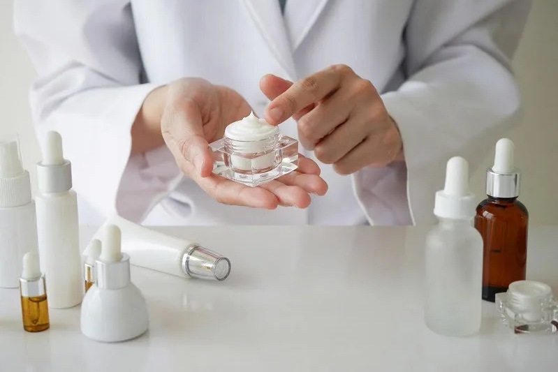 14 kosmetik berbahaya yang jadi temuan BPOM, mayoritas produk lokal.