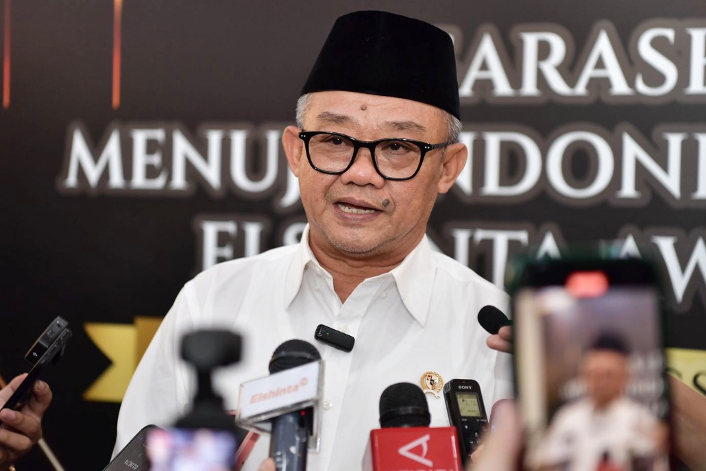 Mendikdasmen Abdul Muti angkat suara soal banyak sekolah kekurangan murid, sebut siapkan kebijakan khusus.