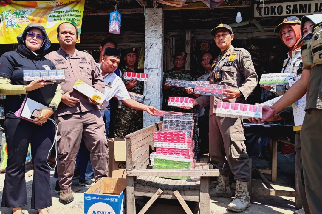 Operasi gabungan sita 25.200 batang rokok ilegal di Rembang, Jepara tak temukan pelanggaran.